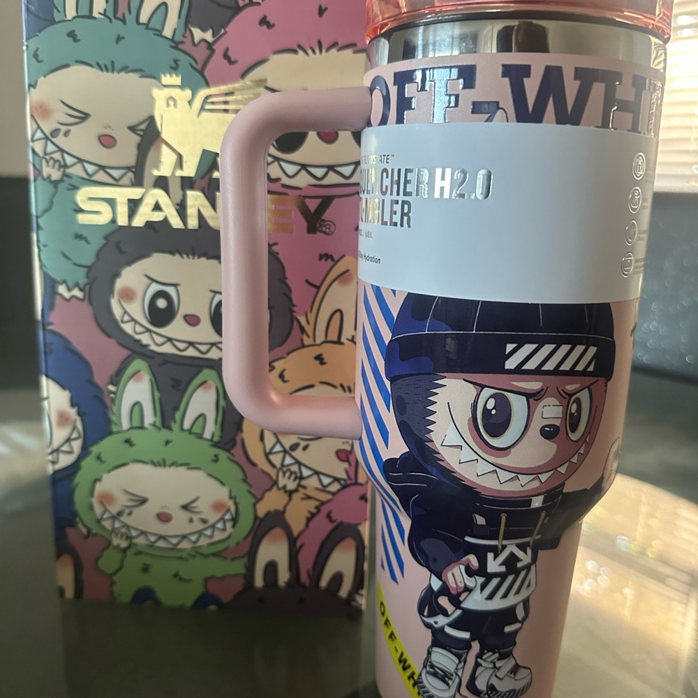 Off-White Pink Character Tumbler Labubu